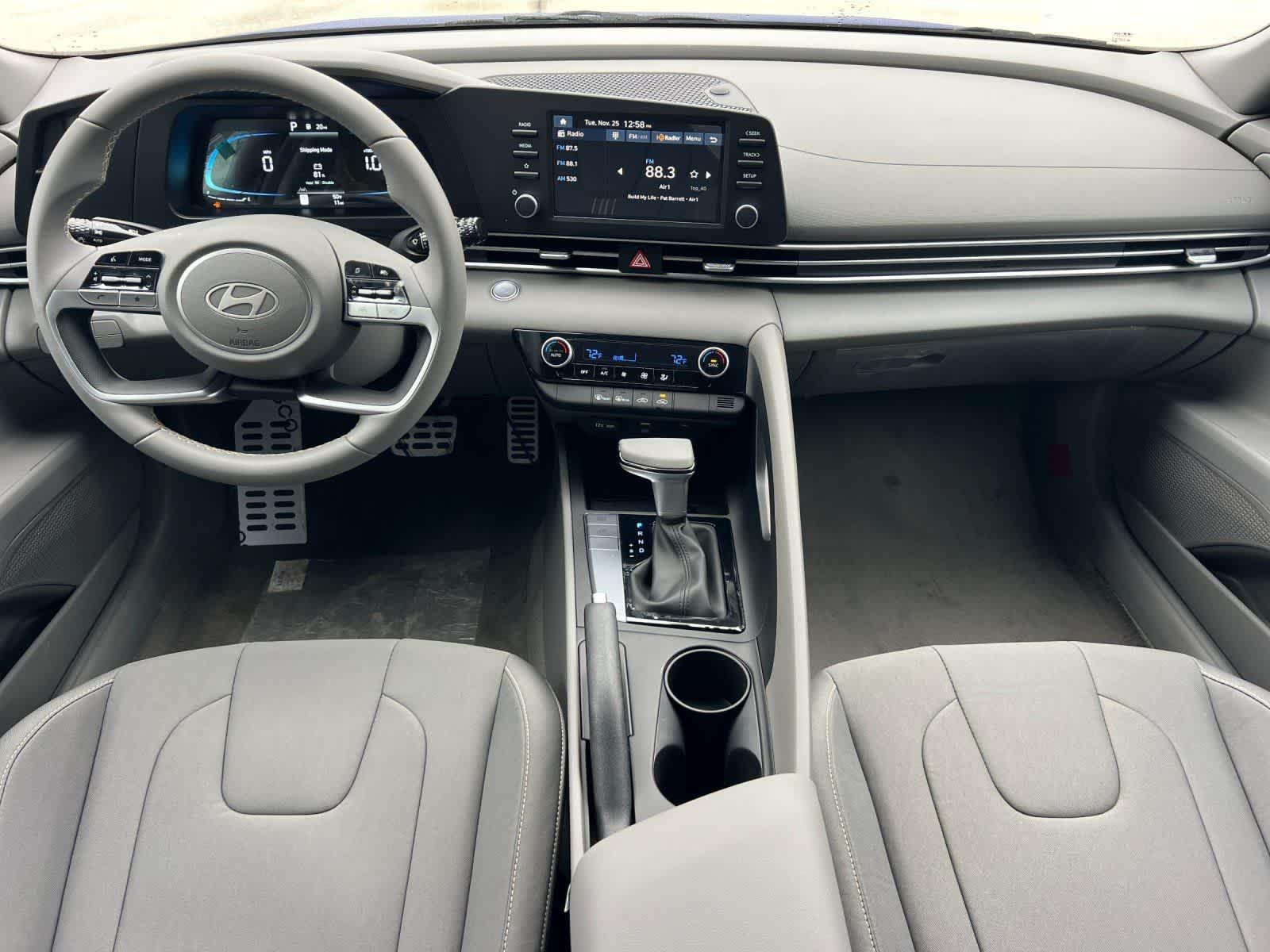 Thumbnail: 2026 Hyundai Elantra - 4