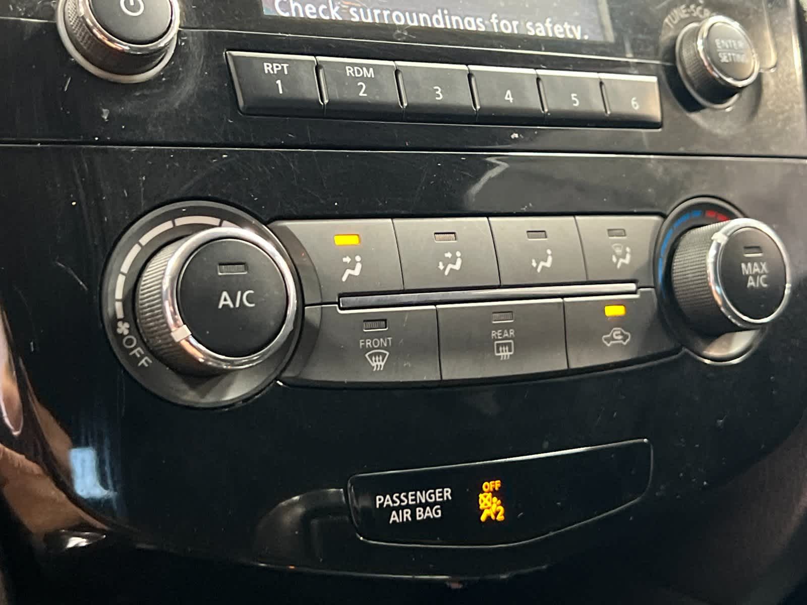 Thumbnail: 2018 Nissan Rogue Sport - 20