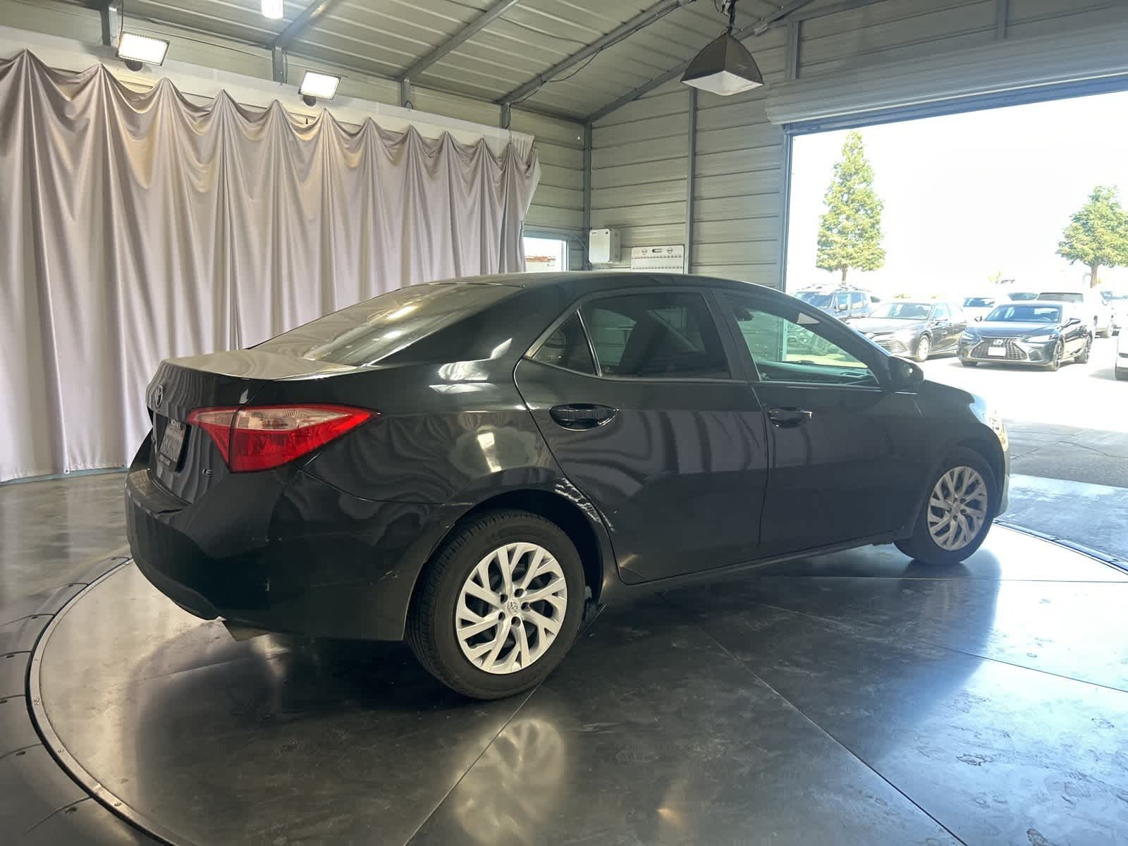 Thumbnail: 2019 Toyota Corolla - 8