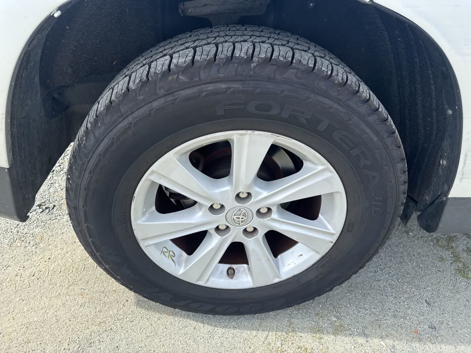 Thumbnail: 2013 Toyota Highlander - 12