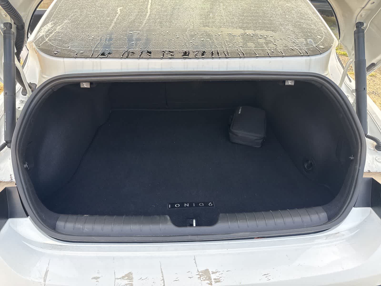 Thumbnail: 2023 Hyundai Ioniq 6 - 12