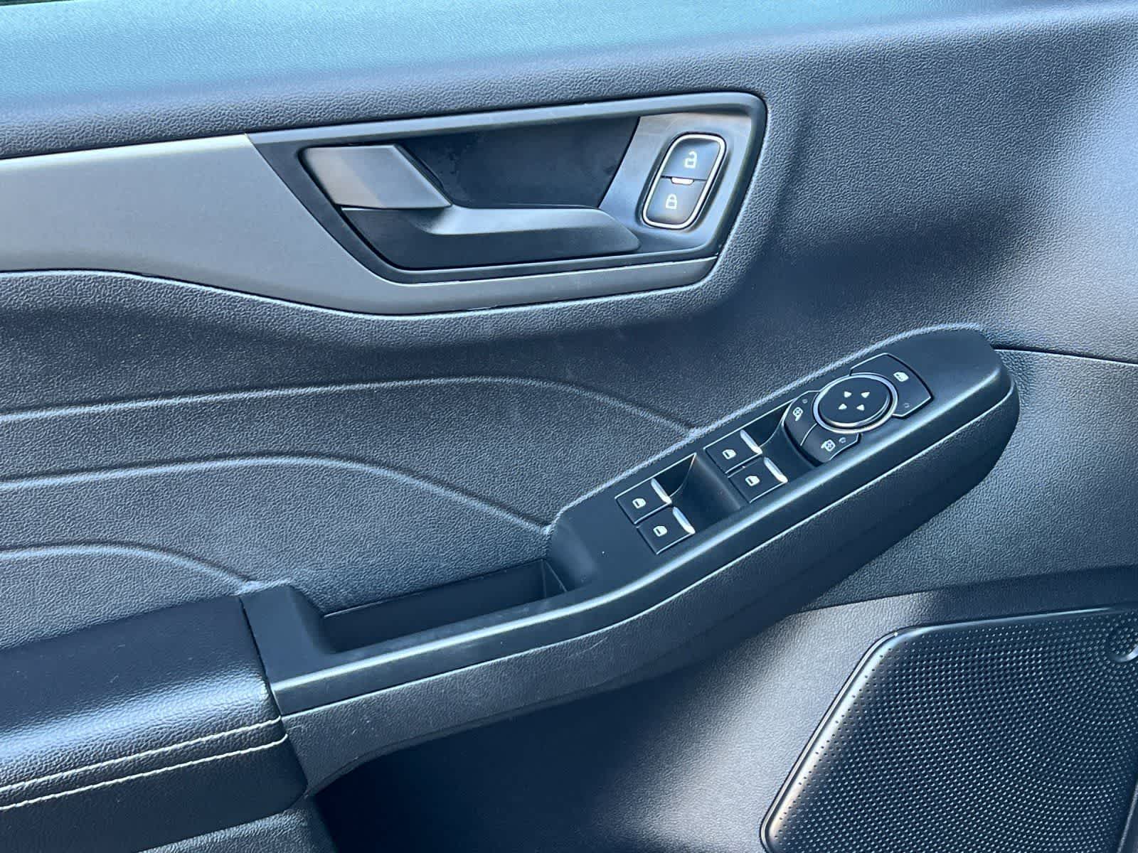 Thumbnail: 2025 Ford Escape - 13