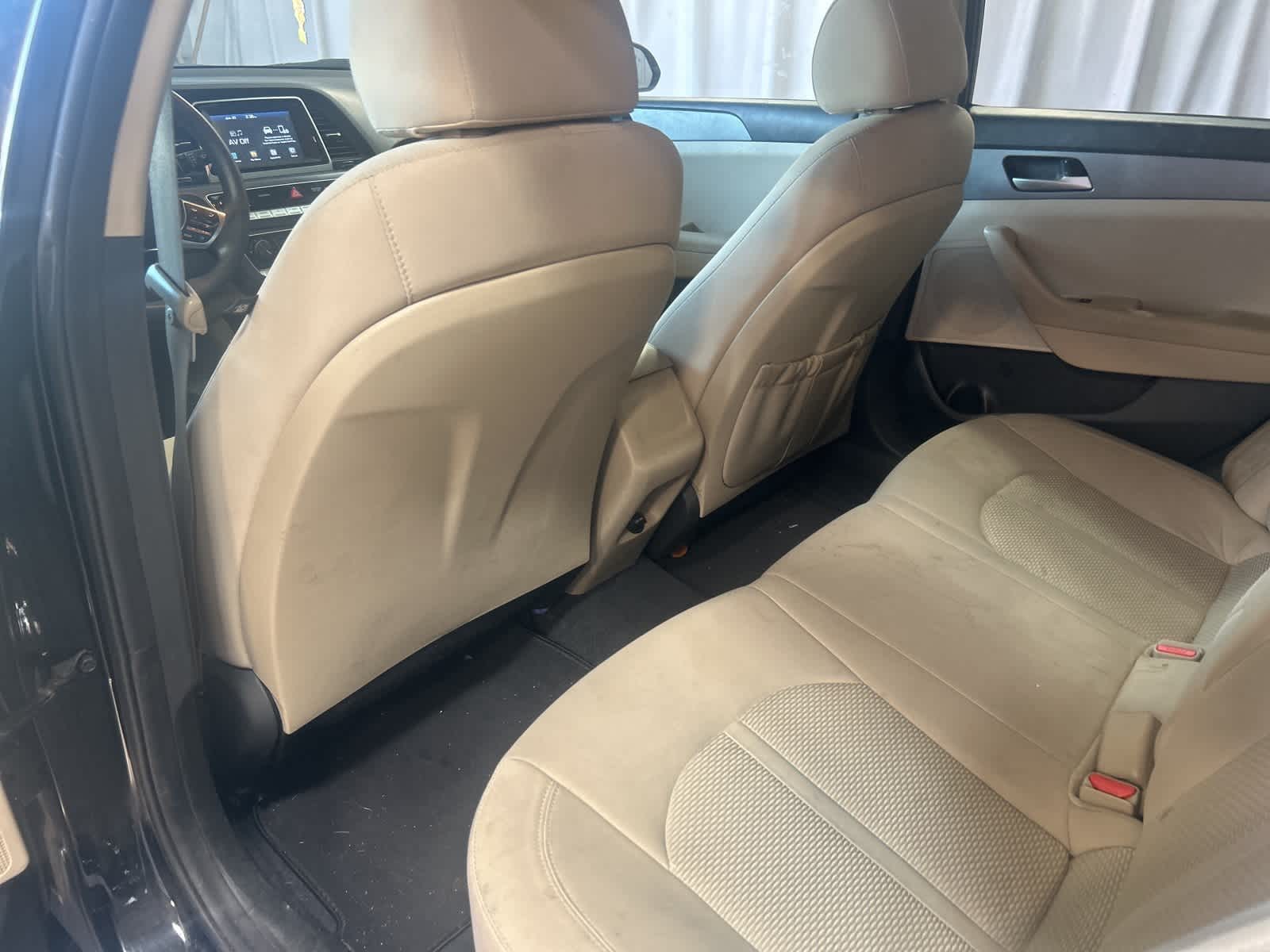 Thumbnail: 2018 Hyundai Sonata - 17