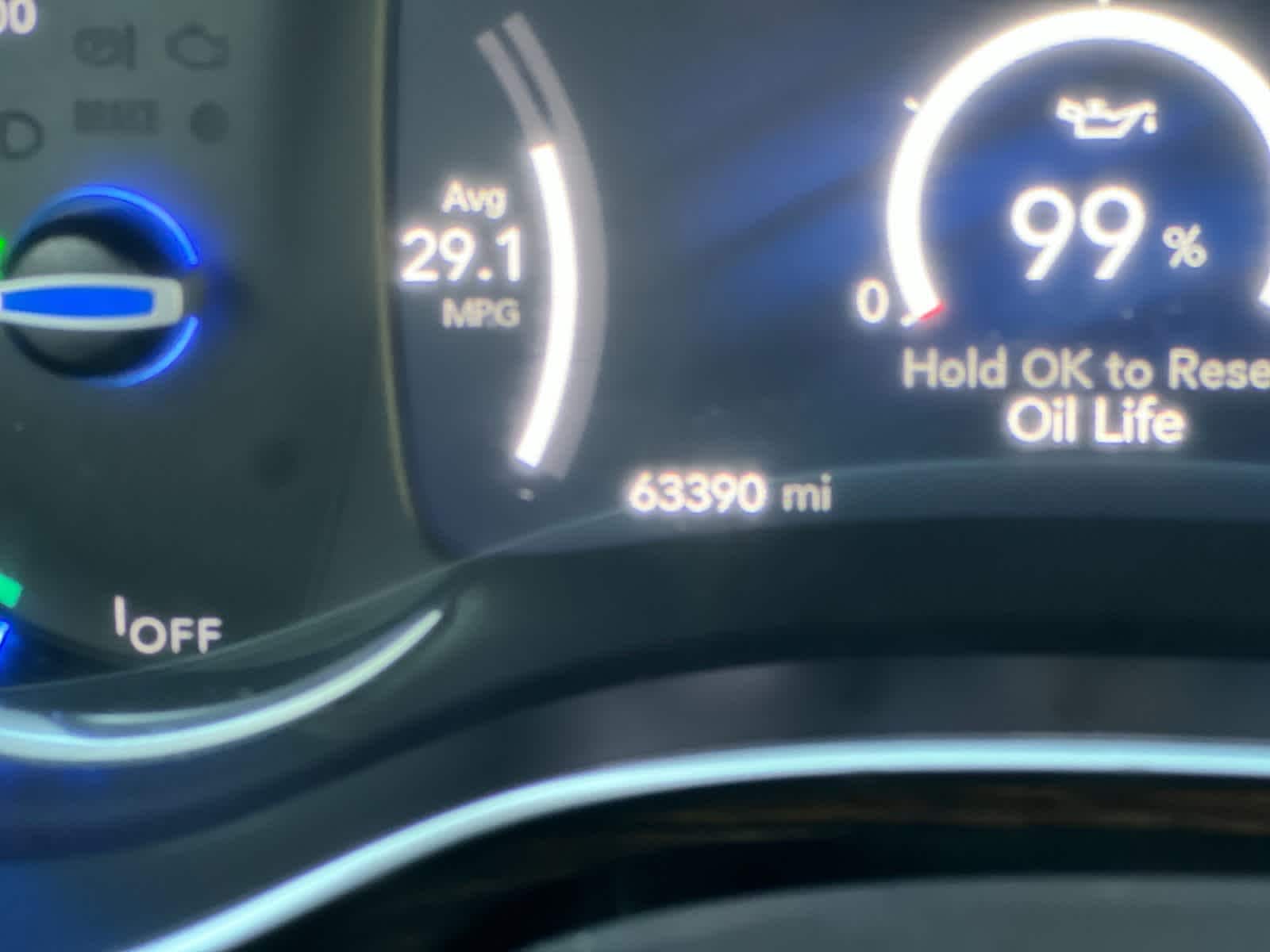 Thumbnail: 2023 Chrysler Pacifica - 27