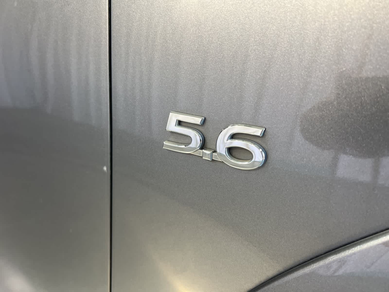 Thumbnail: 2018 INFINITI QX80 - 10