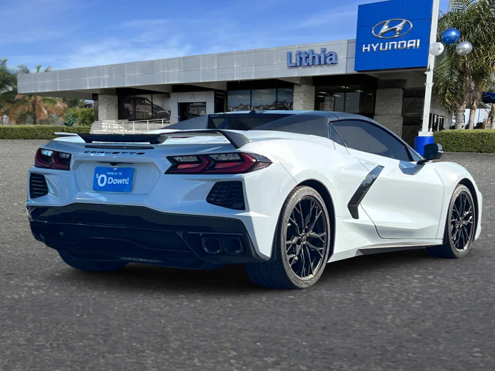 2023 Chevrolet Corvette Stingray 3LT photo 2