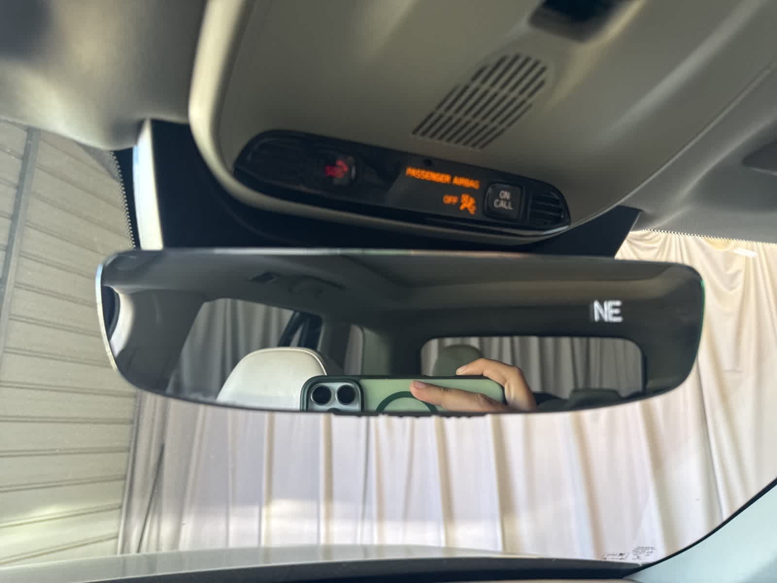 Thumbnail: 2016 Volvo XC90 - 27