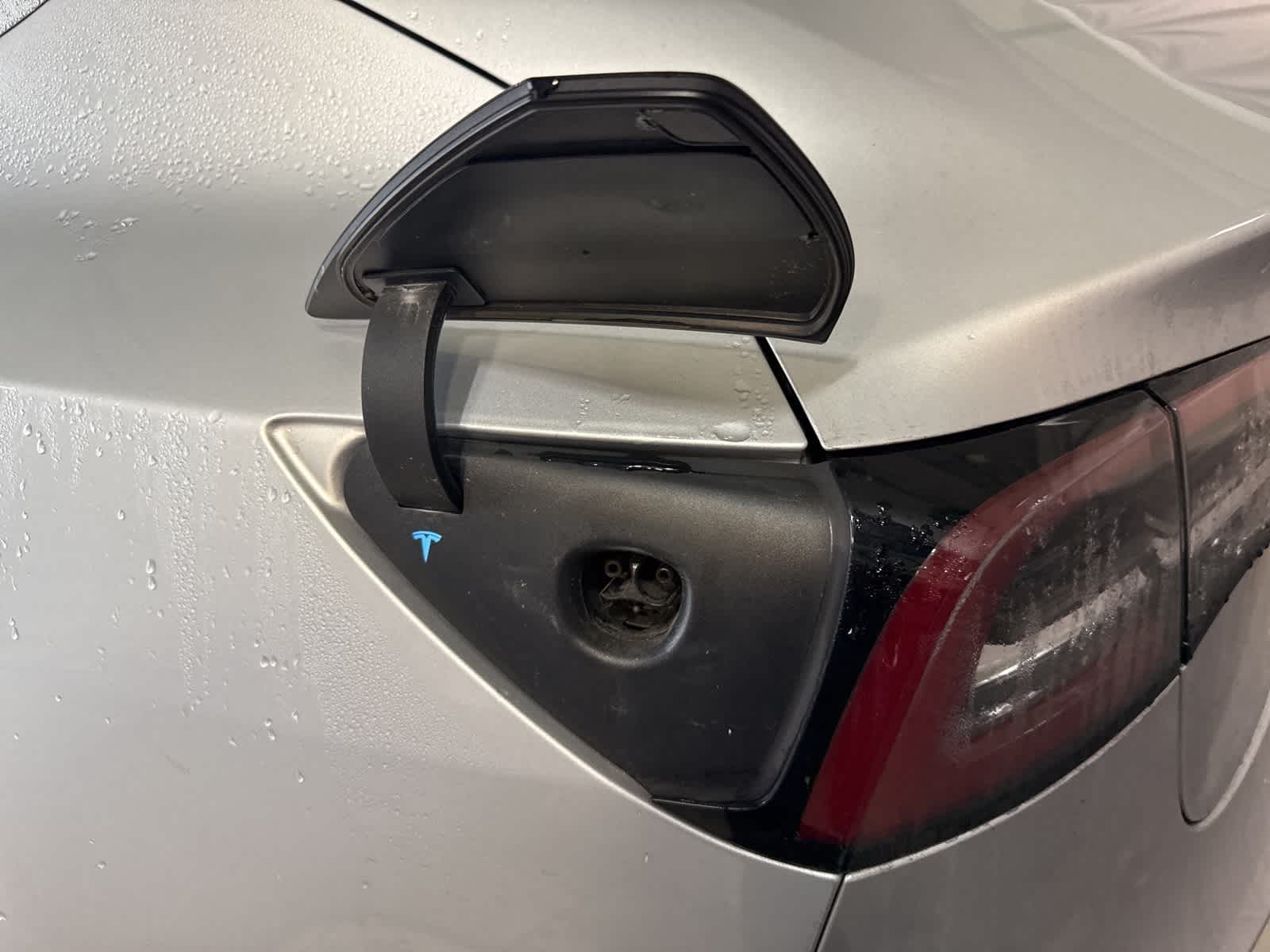 Thumbnail: 2018 Tesla Model 3 - 12