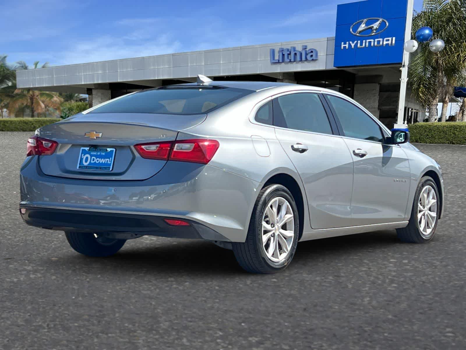 Thumbnail: 2025 Chevrolet Malibu - 3