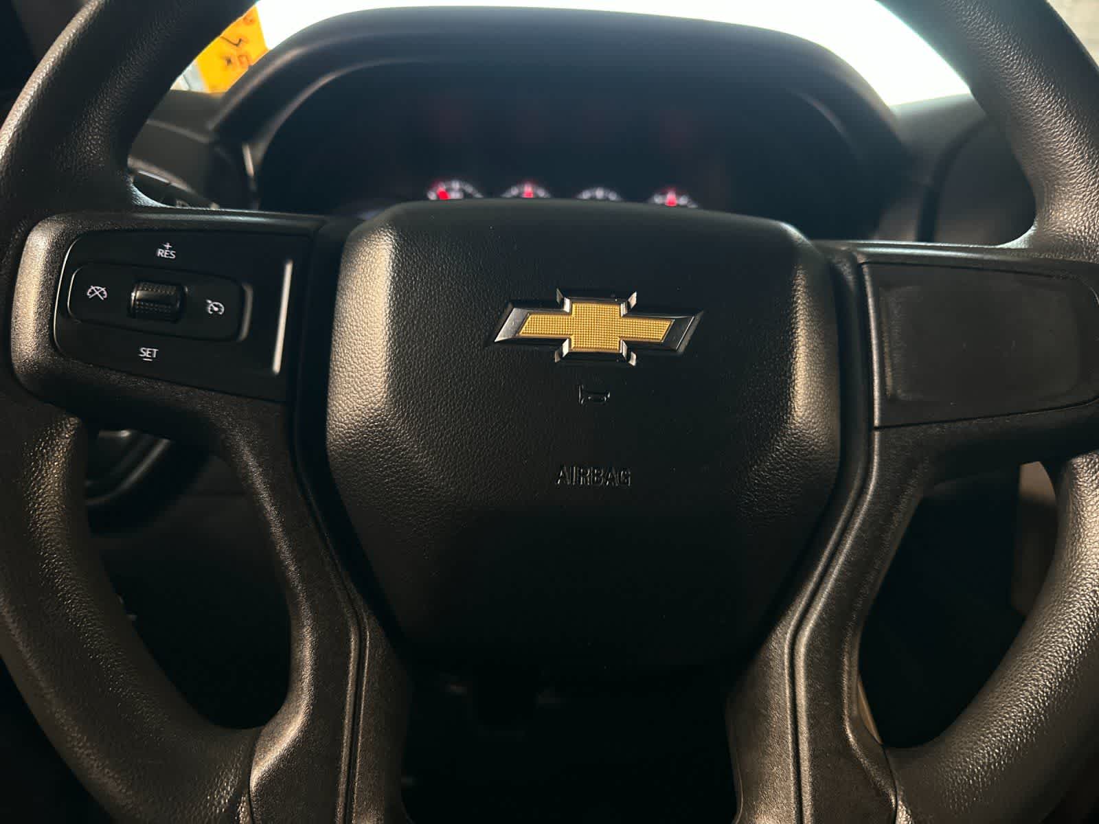 Thumbnail: 2021 Chevrolet Silverado 1500 - 22