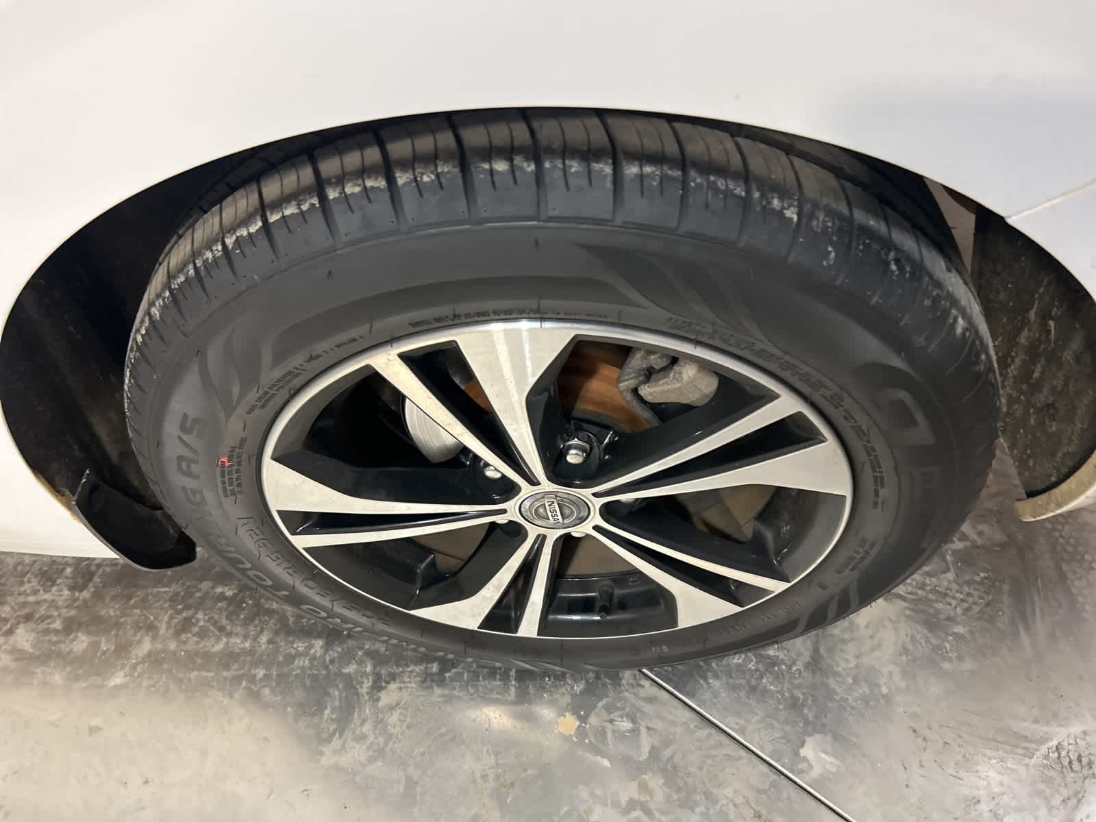 Thumbnail: 2022 Nissan Sentra - 15