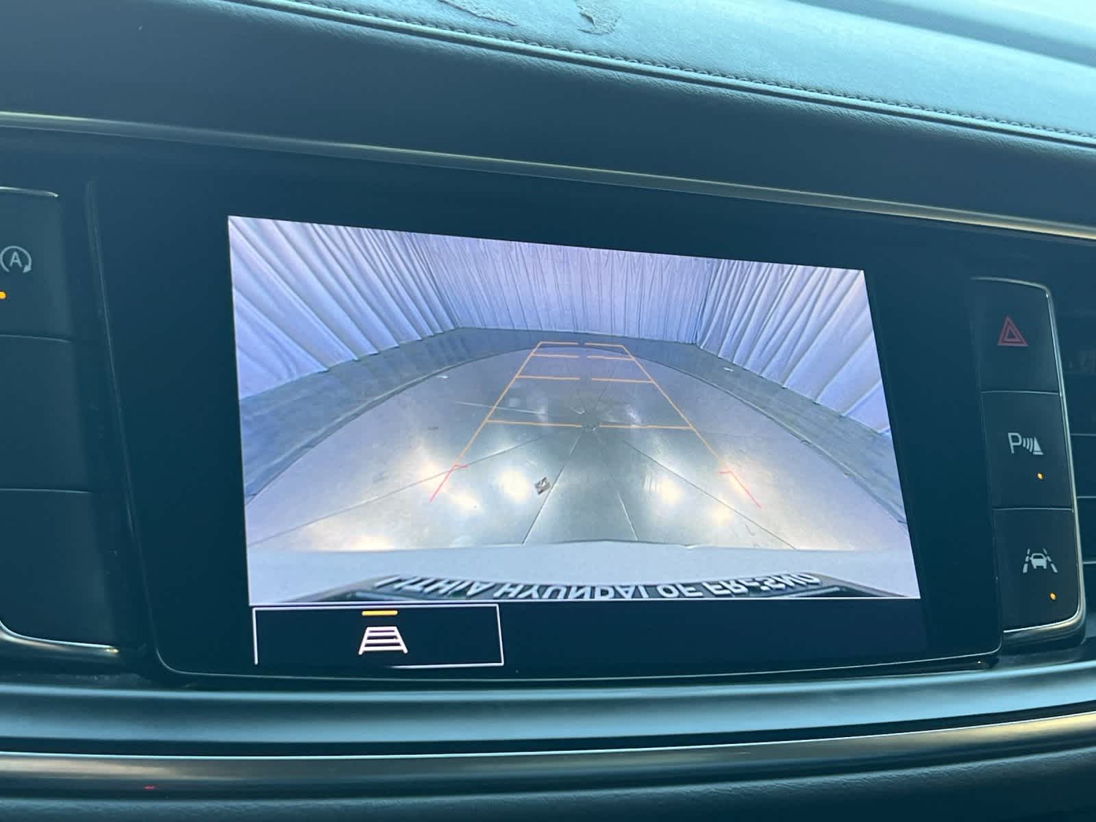 Thumbnail: 2022 Buick Enclave - 17