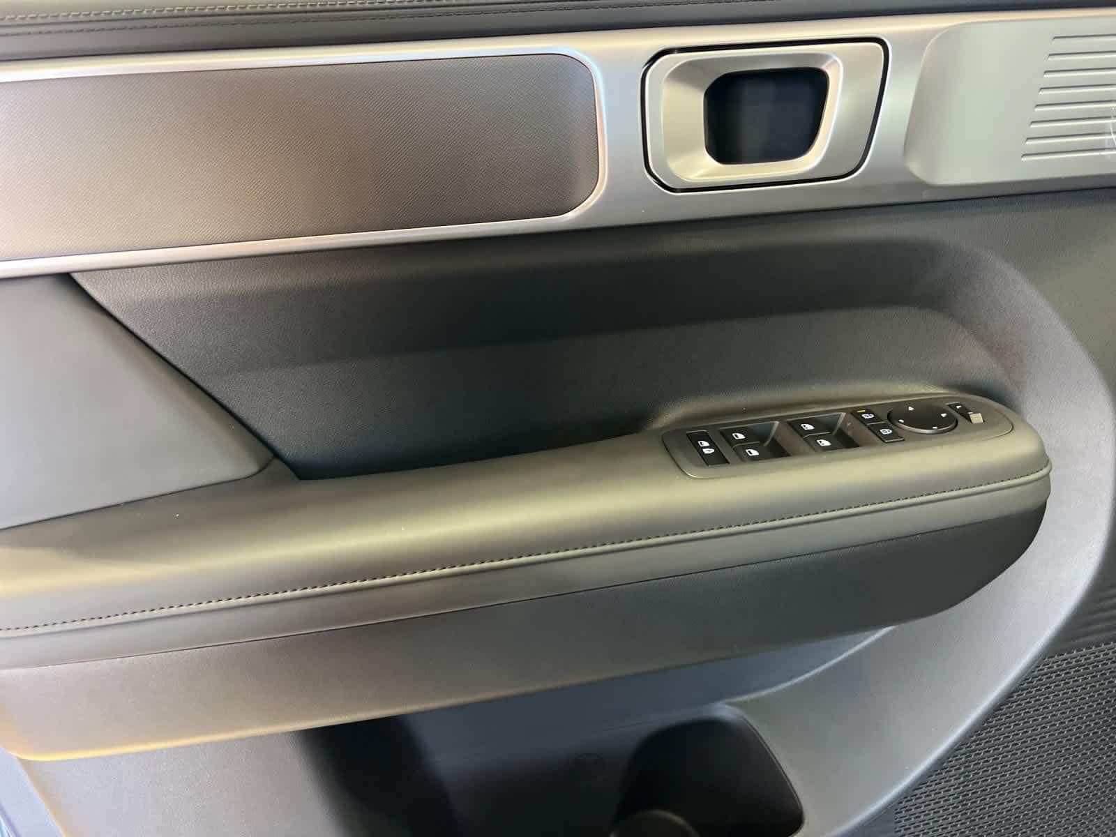 Thumbnail: 2026 Hyundai Santa Fe - 12