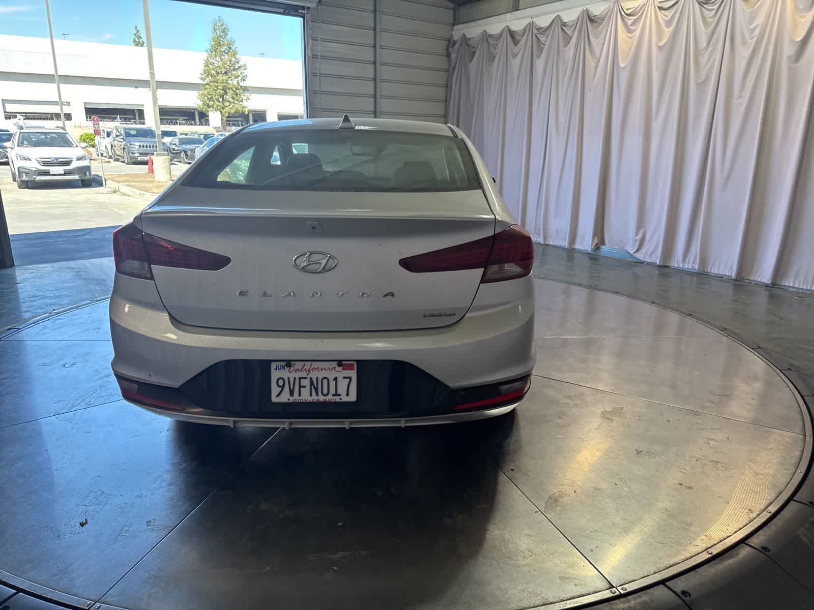 Thumbnail: 2020 Hyundai Elantra - 6