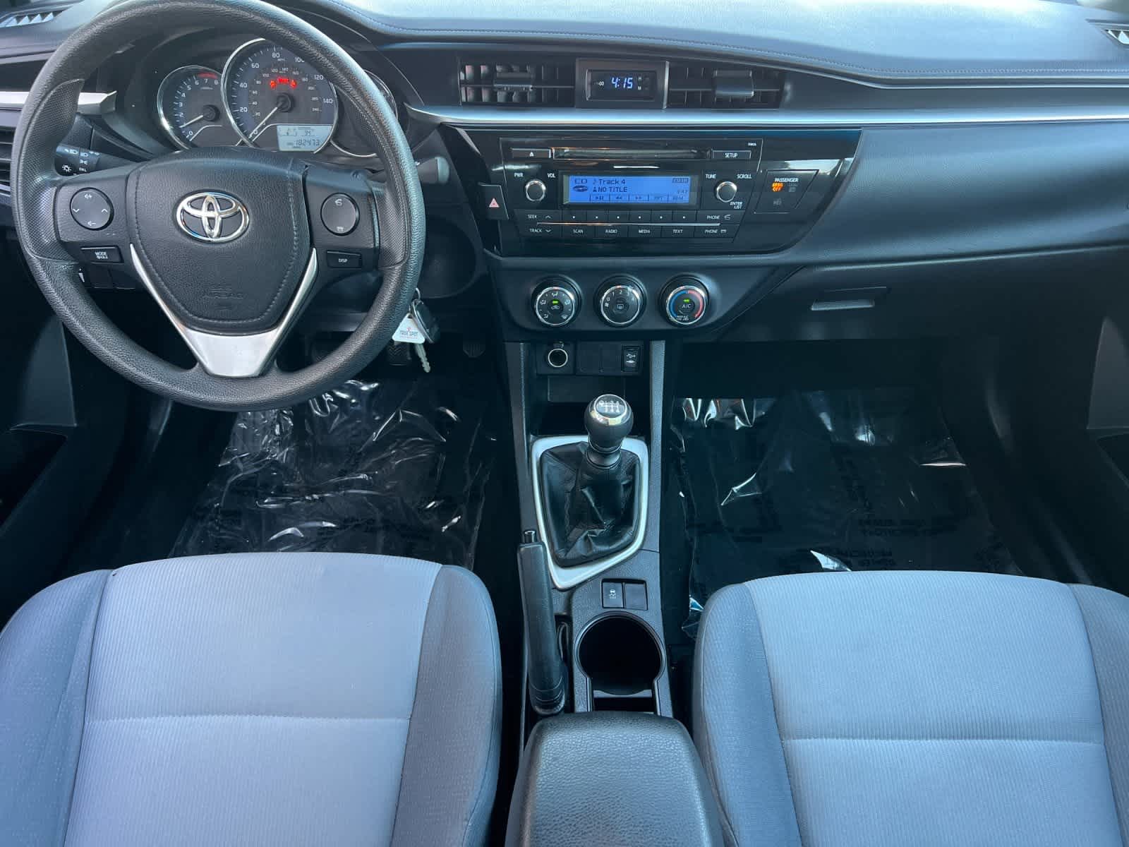 Thumbnail: 2015 Toyota Corolla - 3