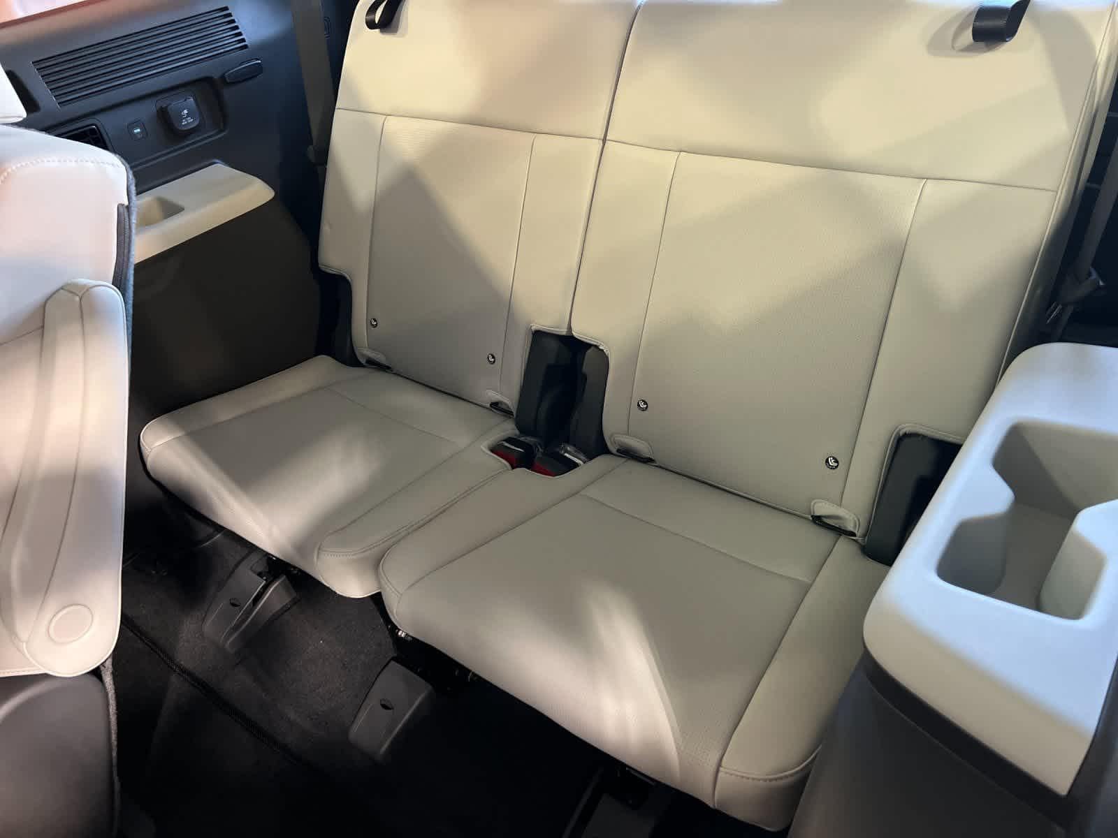 Thumbnail: 2026 Hyundai Santa Fe - 15