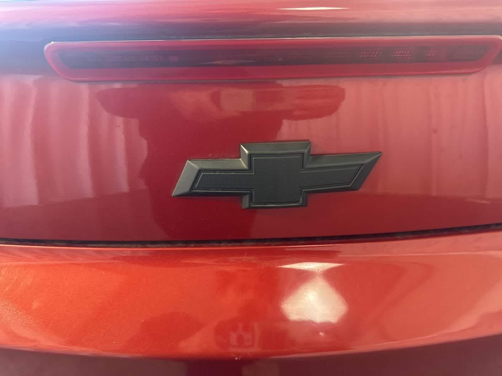 Thumbnail: 2015 Chevrolet Camaro - 11