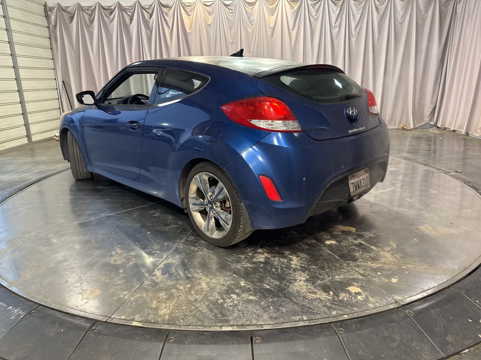 Thumbnail: 2016 Hyundai Veloster - 7