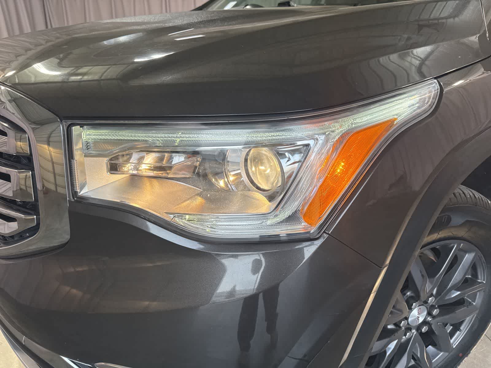 Thumbnail: 2019 GMC Acadia - 9