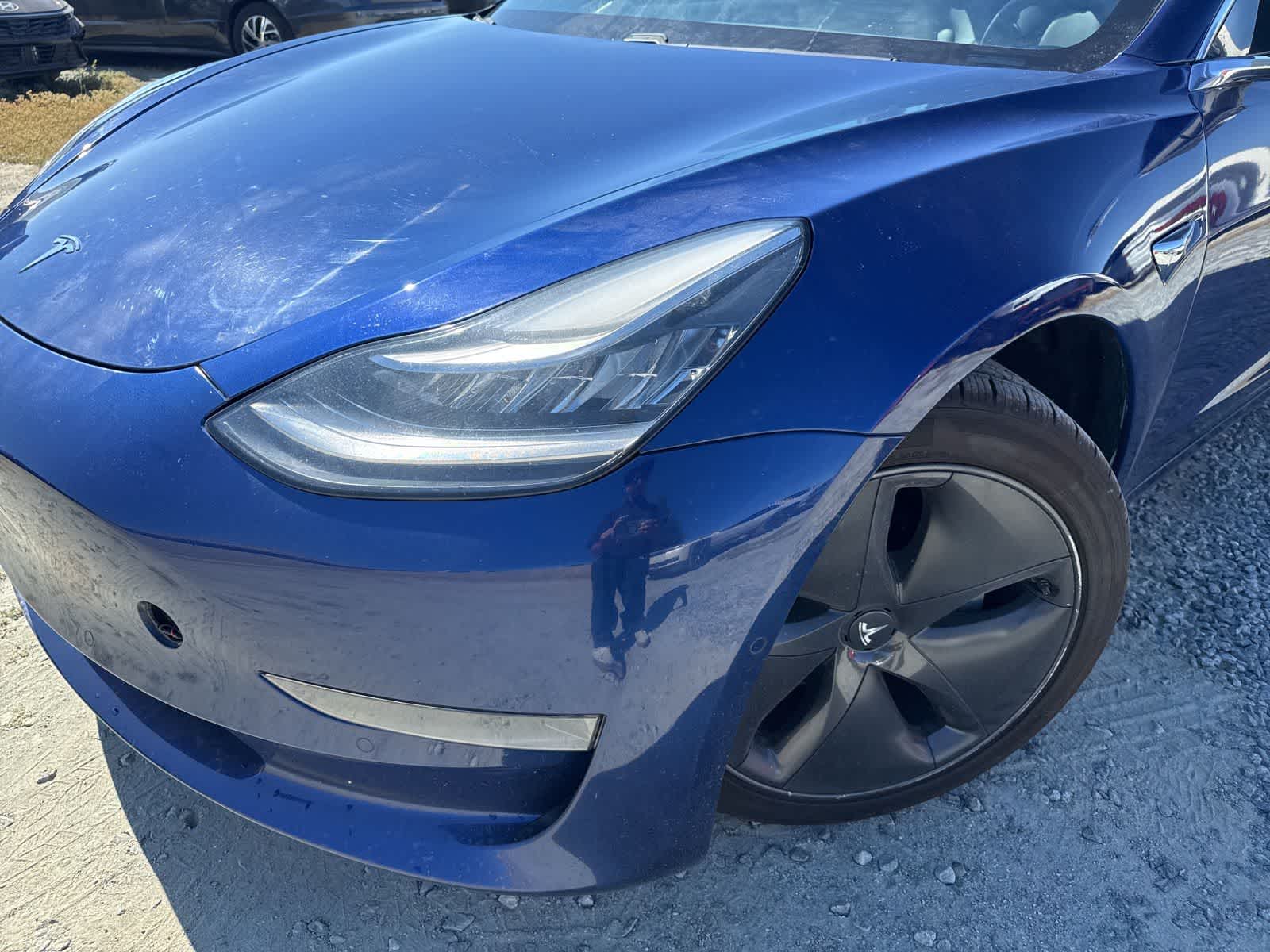 Thumbnail: 2020 Tesla Model 3 - 9