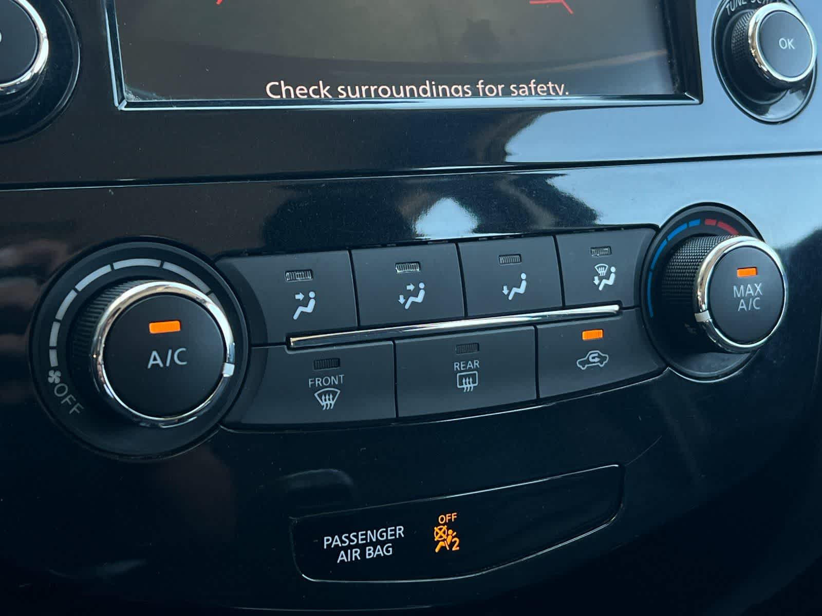 Thumbnail: 2020 Nissan Rogue Sport - 21