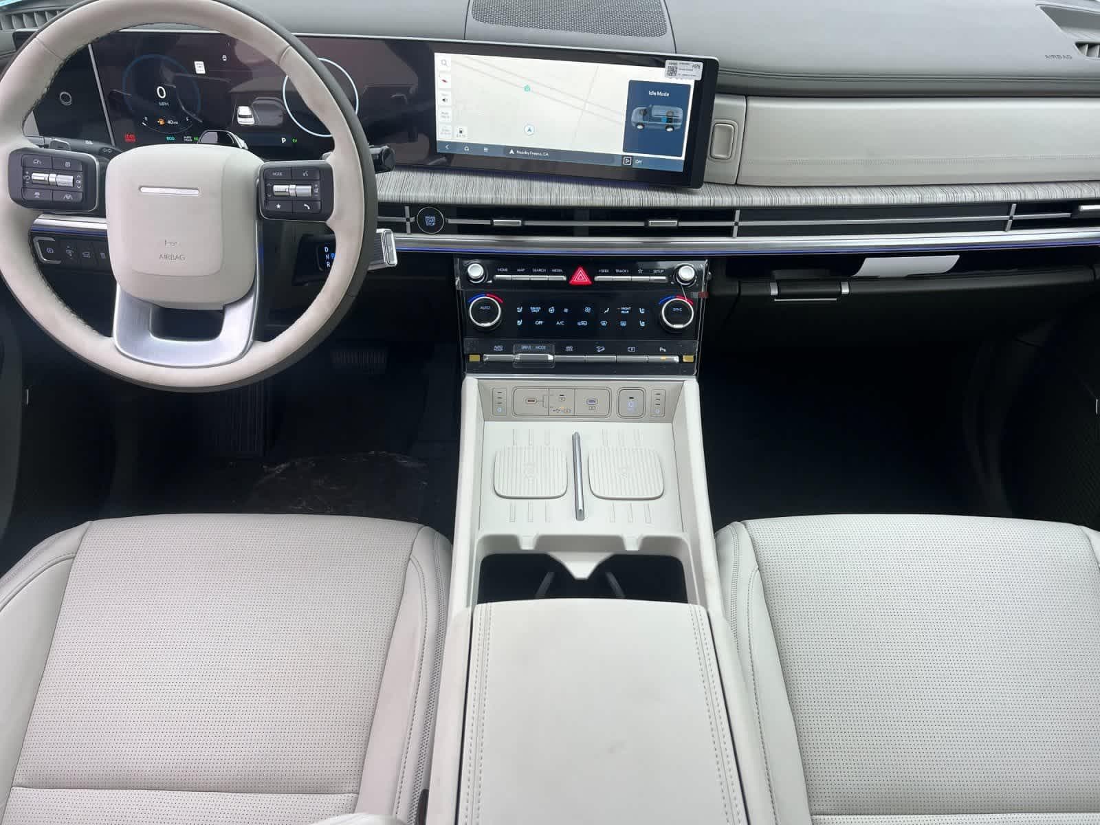 Thumbnail: 2025 Hyundai Santa Fe - 3