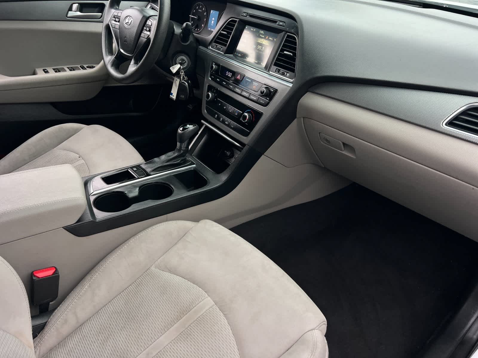 Thumbnail: 2016 Hyundai Sonata - 15