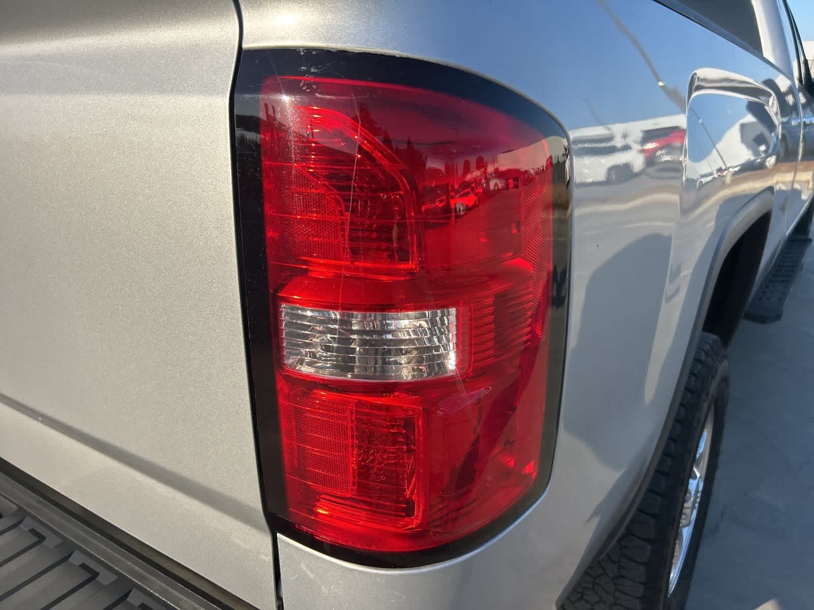 Thumbnail: 2015 GMC Sierra 2500 - 9