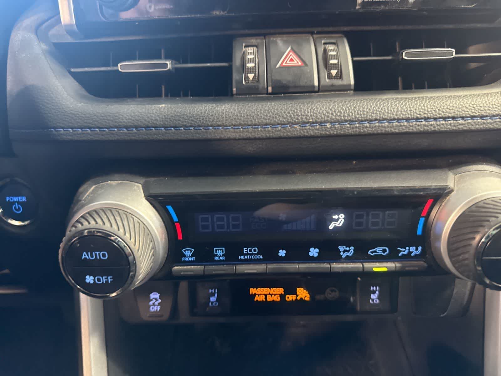 Thumbnail: 2021 Toyota RAV4 - 27