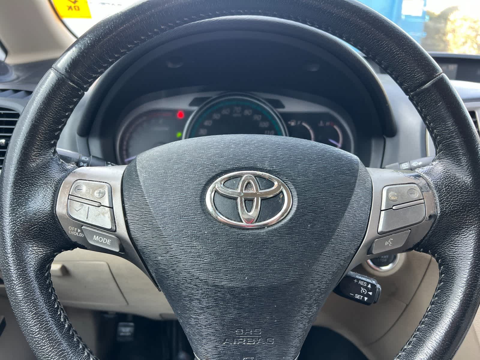 Thumbnail: 2011 Toyota Venza - 25