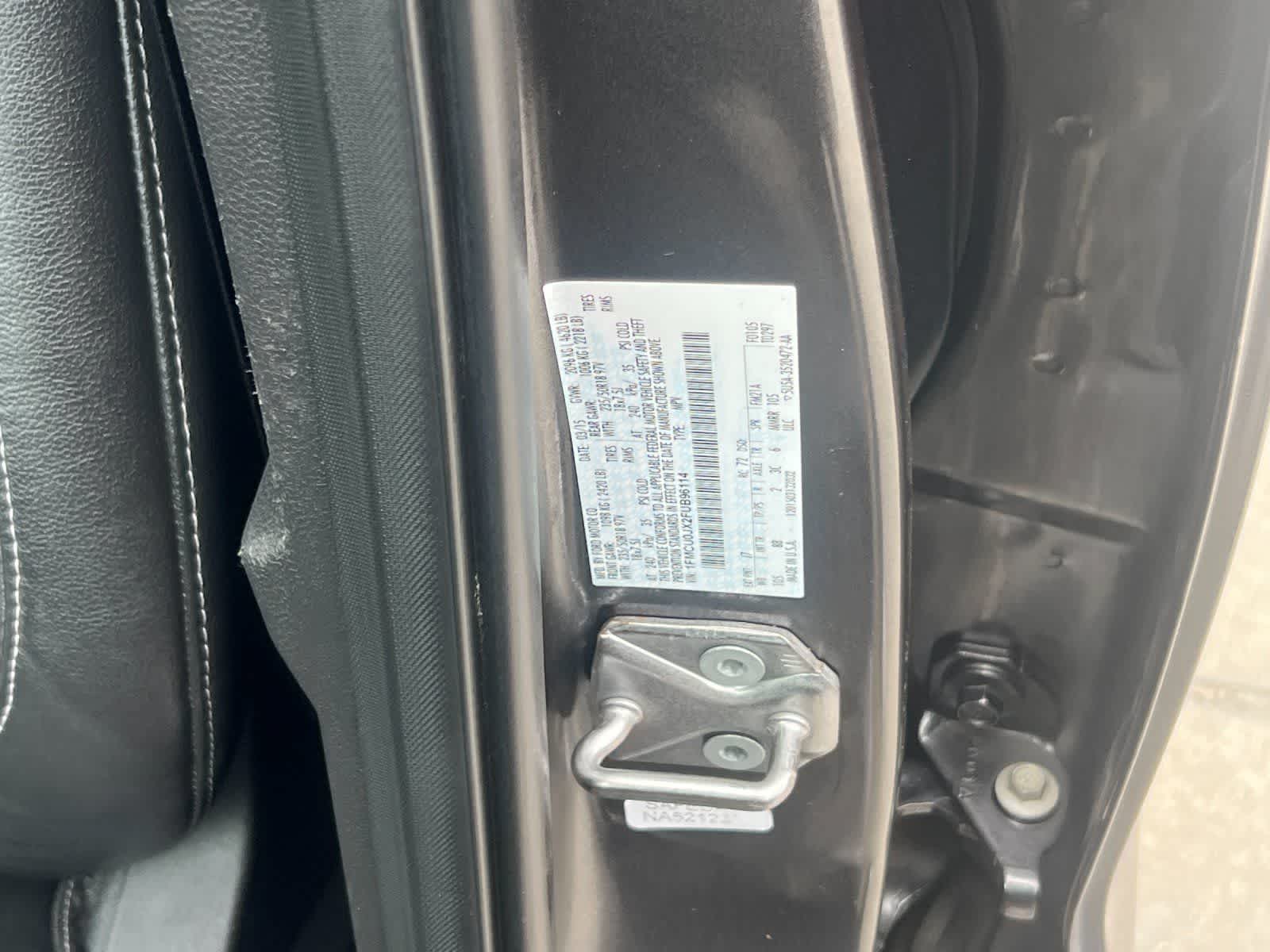 Thumbnail: 2015 Ford Escape - 32