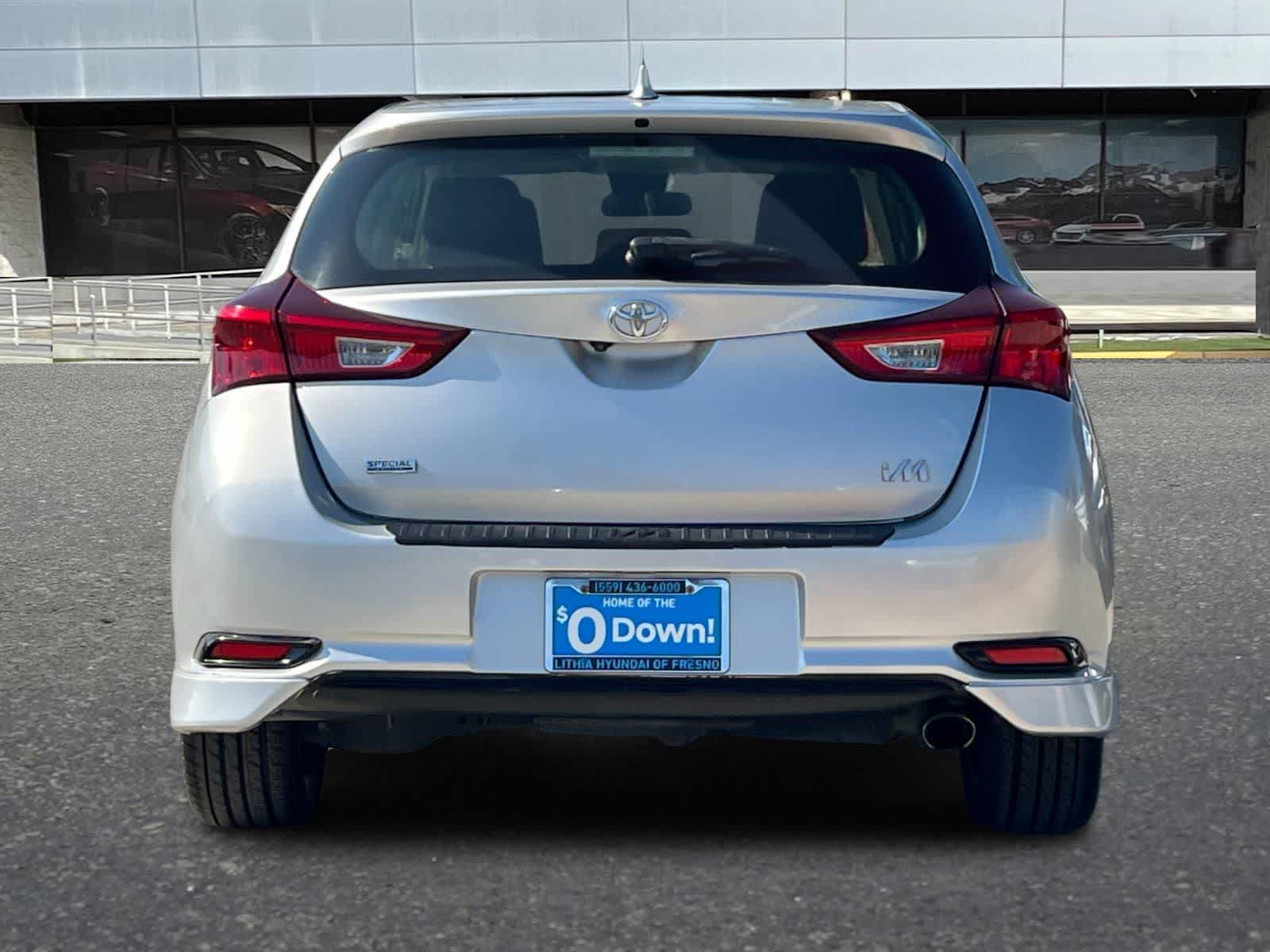 Thumbnail: 2017 Toyota Corolla iM - 8