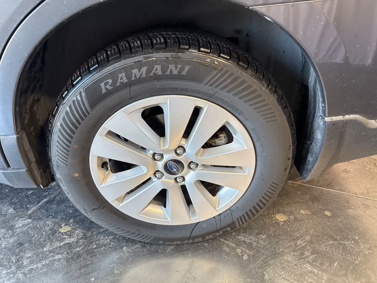 2018 Subaru Outback 2.5i Premium with photo 6