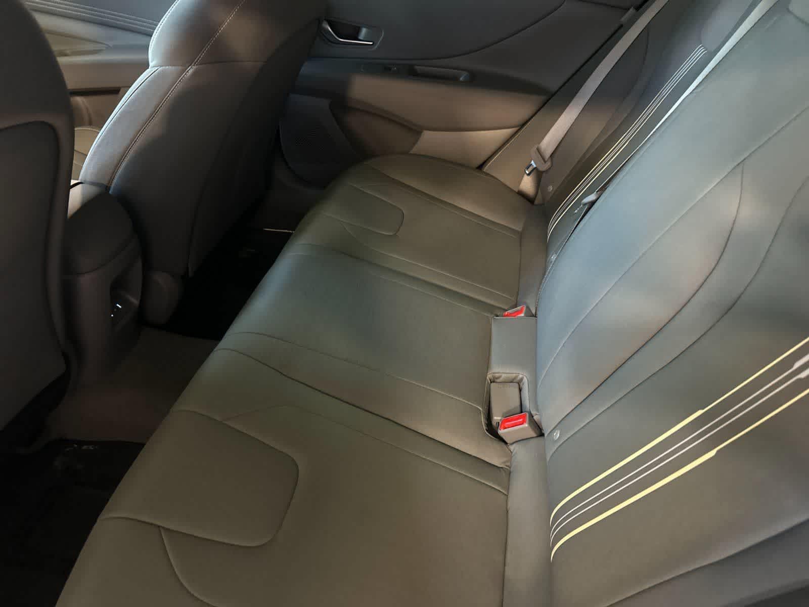 Thumbnail: 2026 Hyundai Elantra - 5