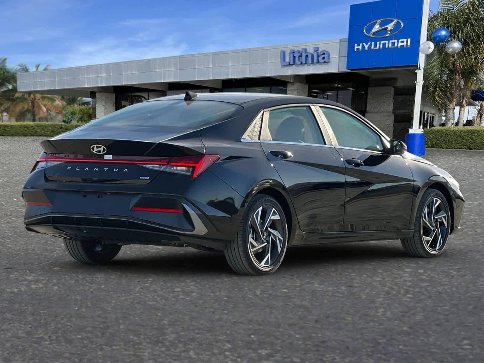 Thumbnail: 2025 Hyundai Elantra - 2