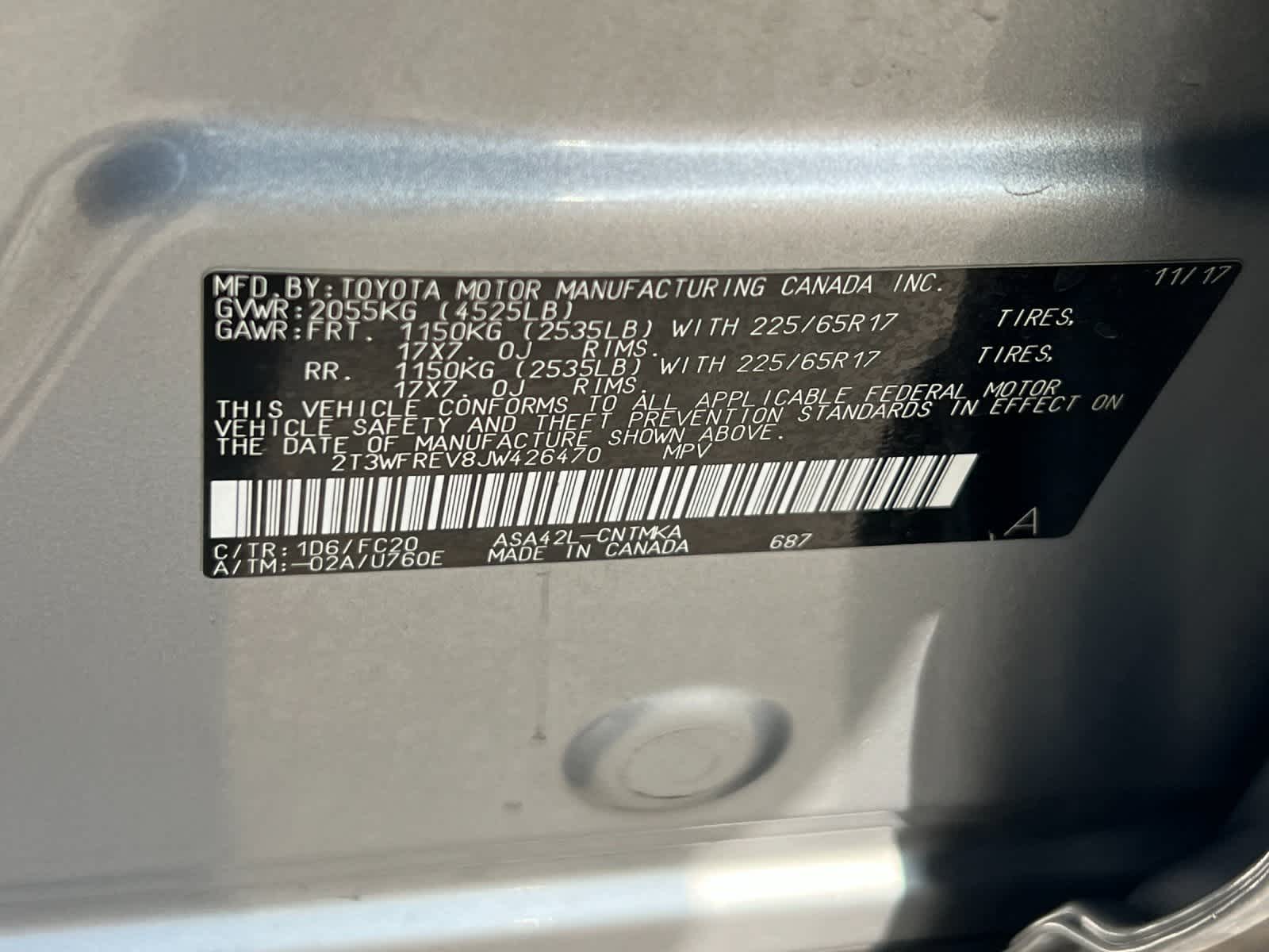 Thumbnail: 2018 Toyota RAV4 - 32