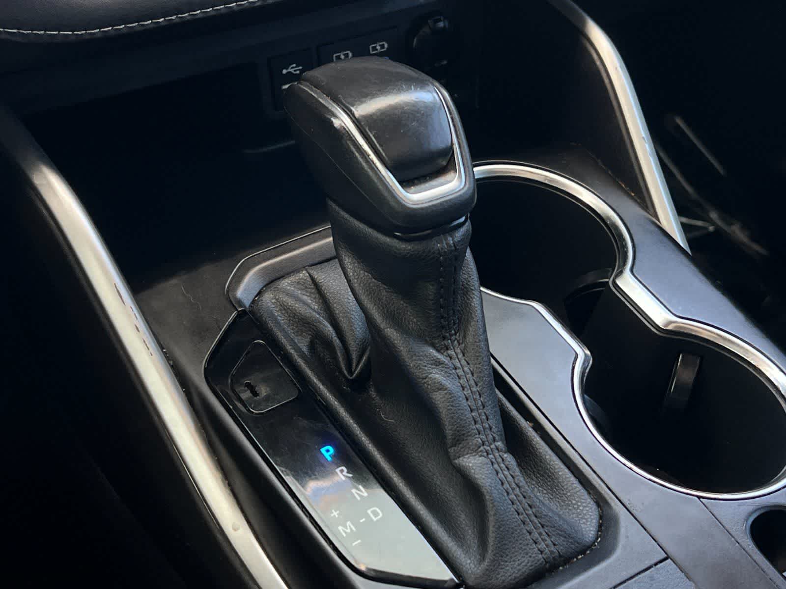 Thumbnail: 2022 Toyota Highlander - 21