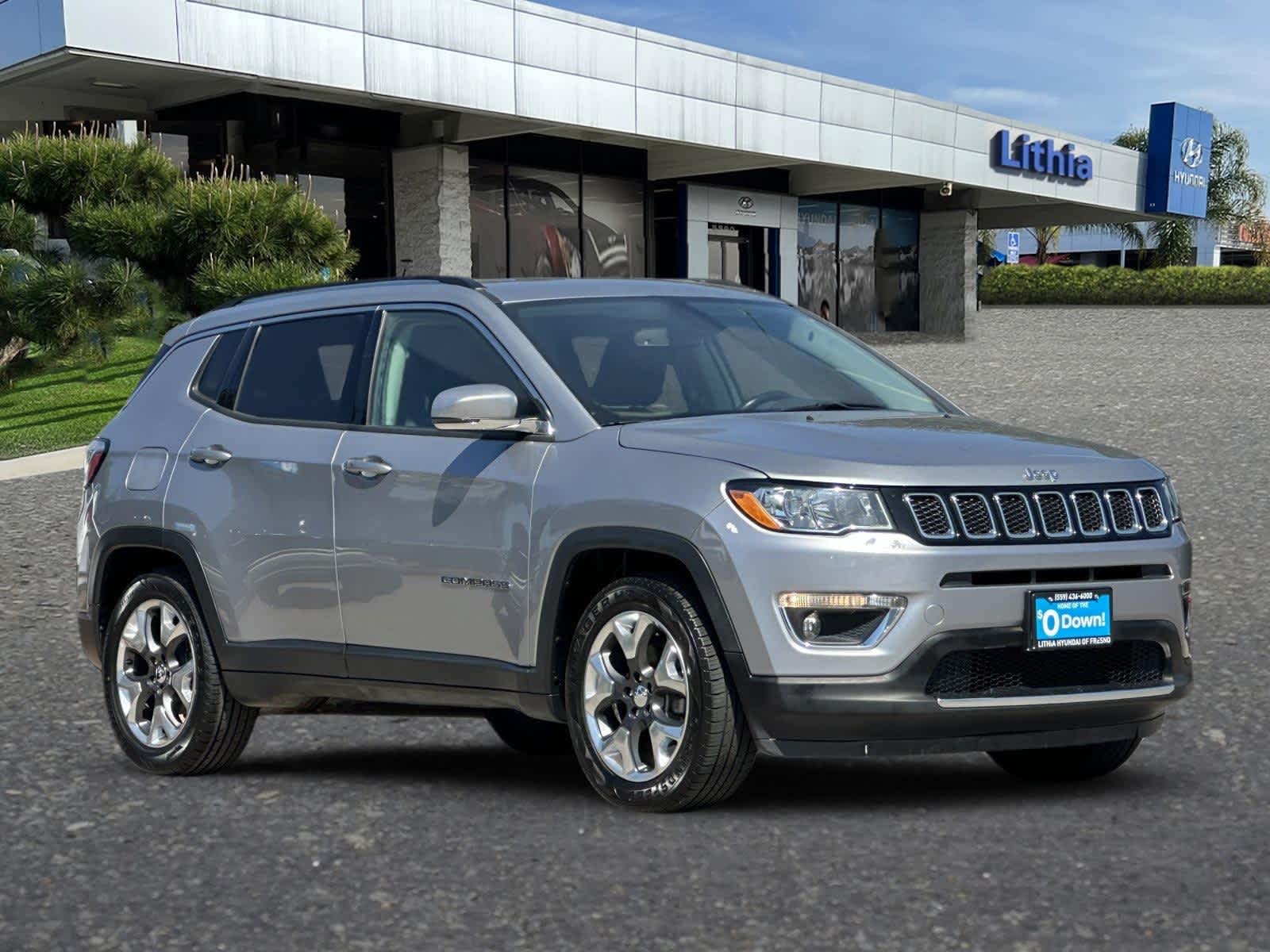 Thumbnail: 2019 Jeep Compass - 9