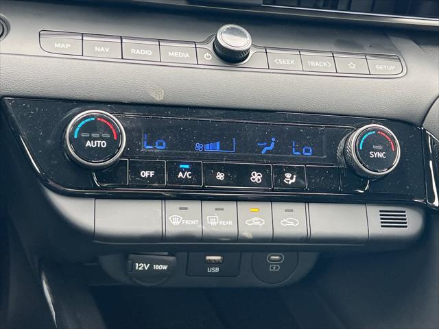 2025 Hyundai Elantra Sport 21