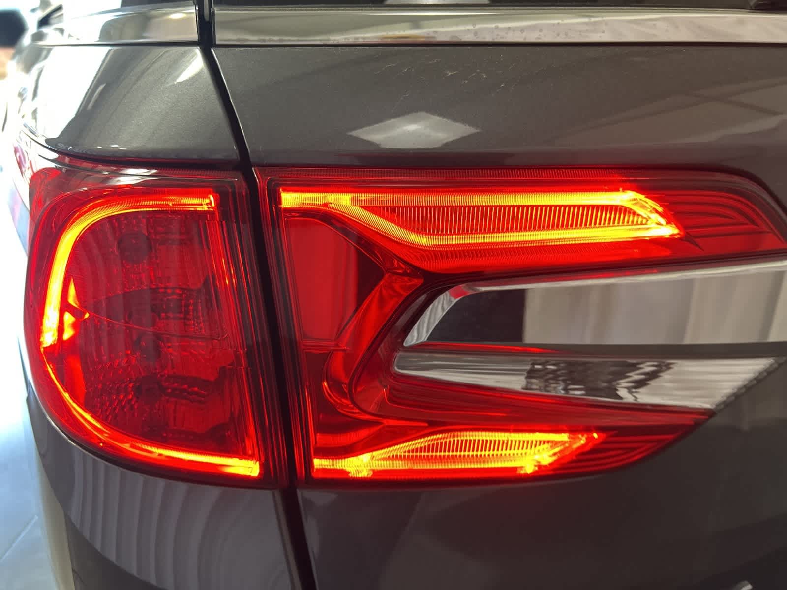 Thumbnail: 2020 Honda Odyssey - 12