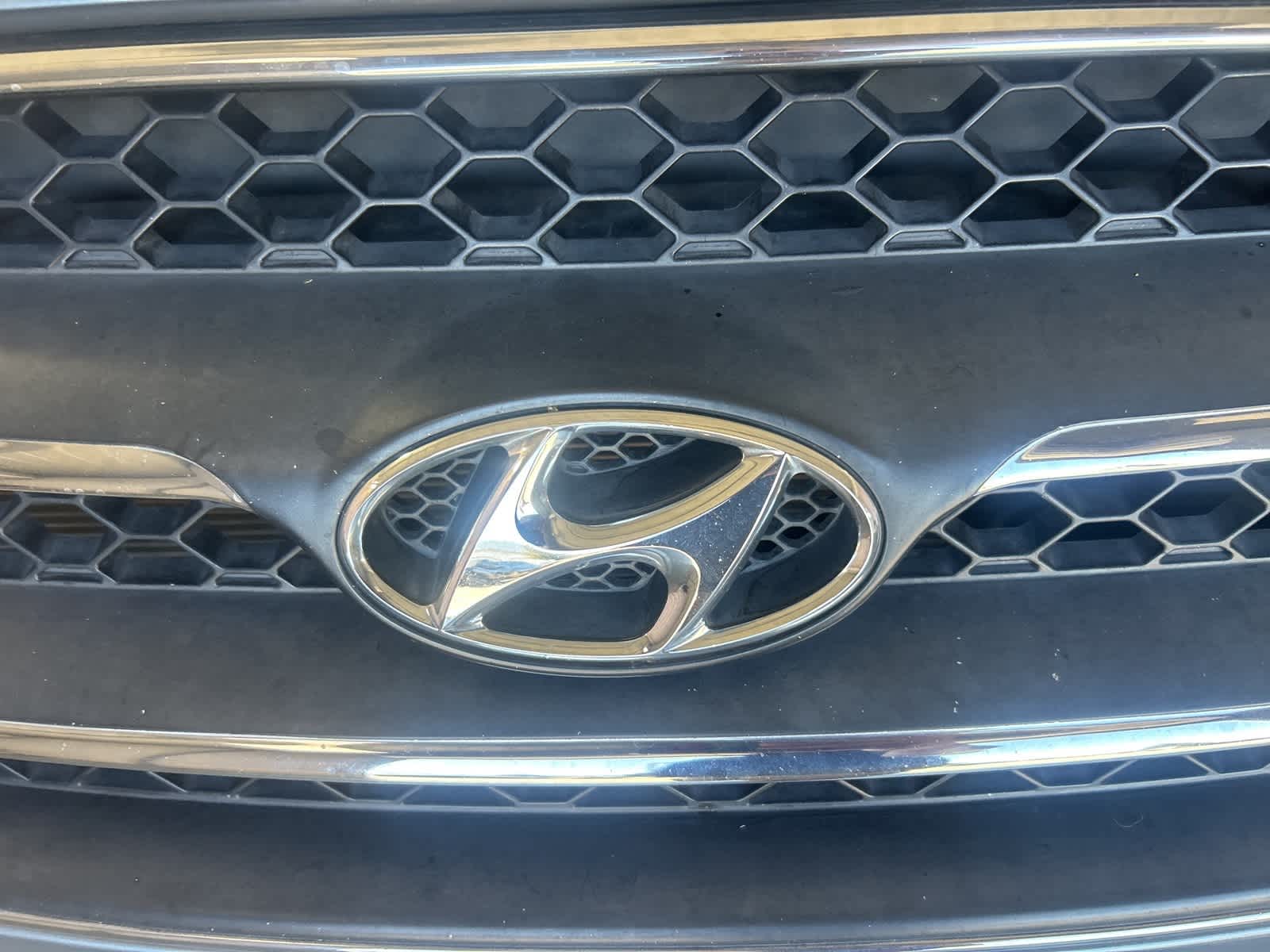 Thumbnail: 2009 Hyundai Santa Fe - 3