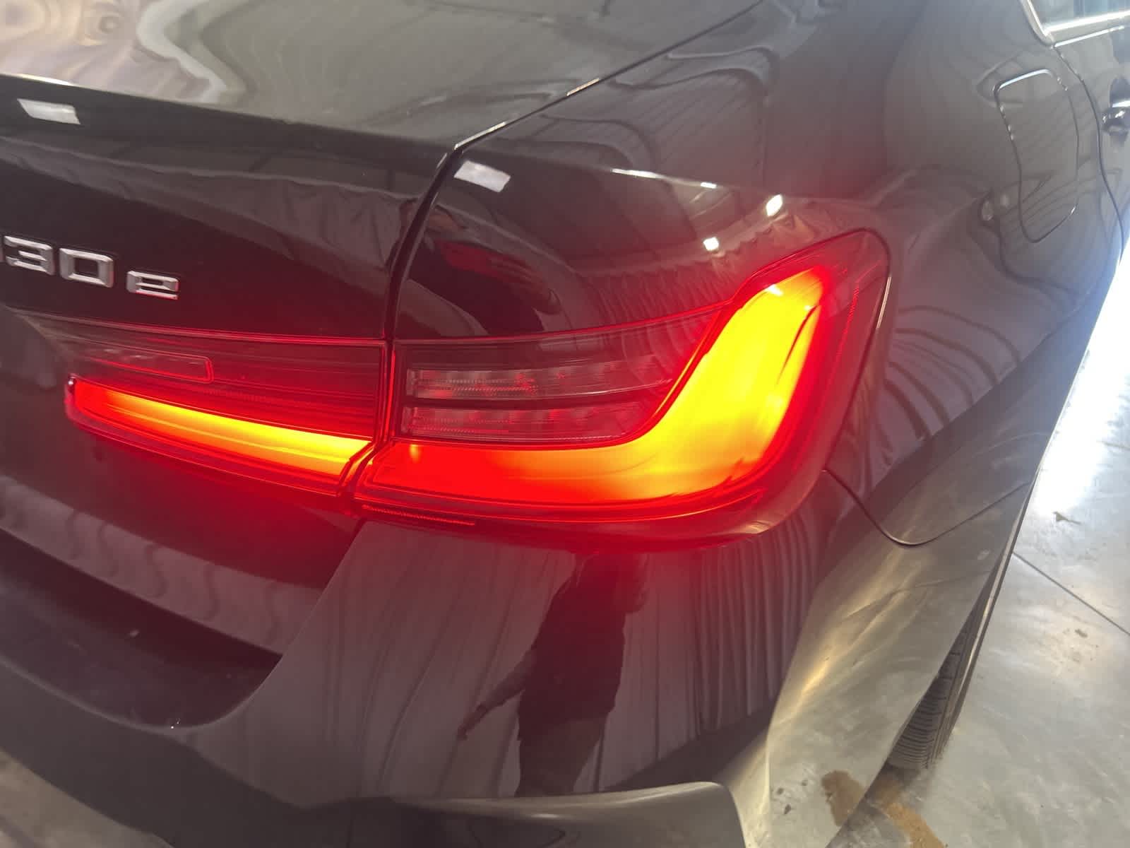 Thumbnail: 2024 BMW 3 Series - 9