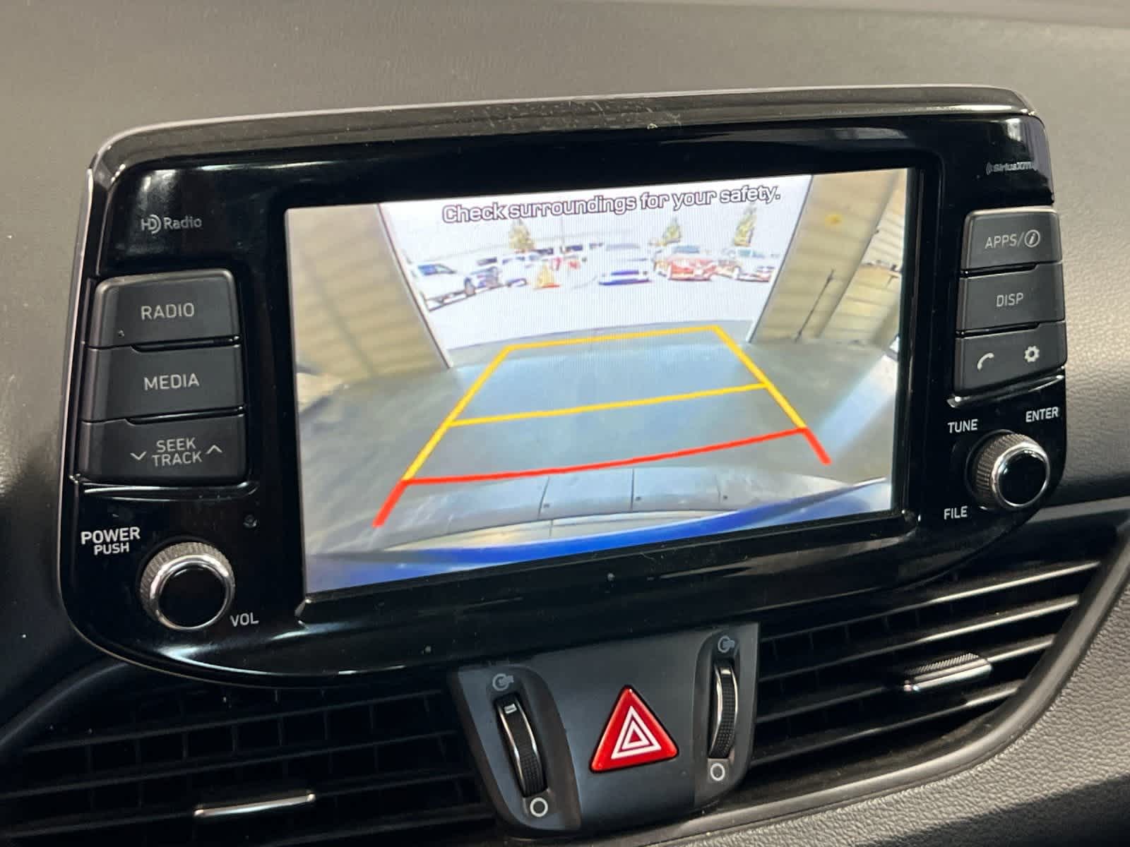 Thumbnail: 2019 Hyundai Elantra - 19