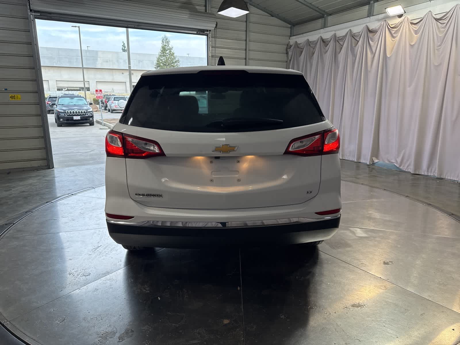 Thumbnail: 2021 Chevrolet Equinox - 6