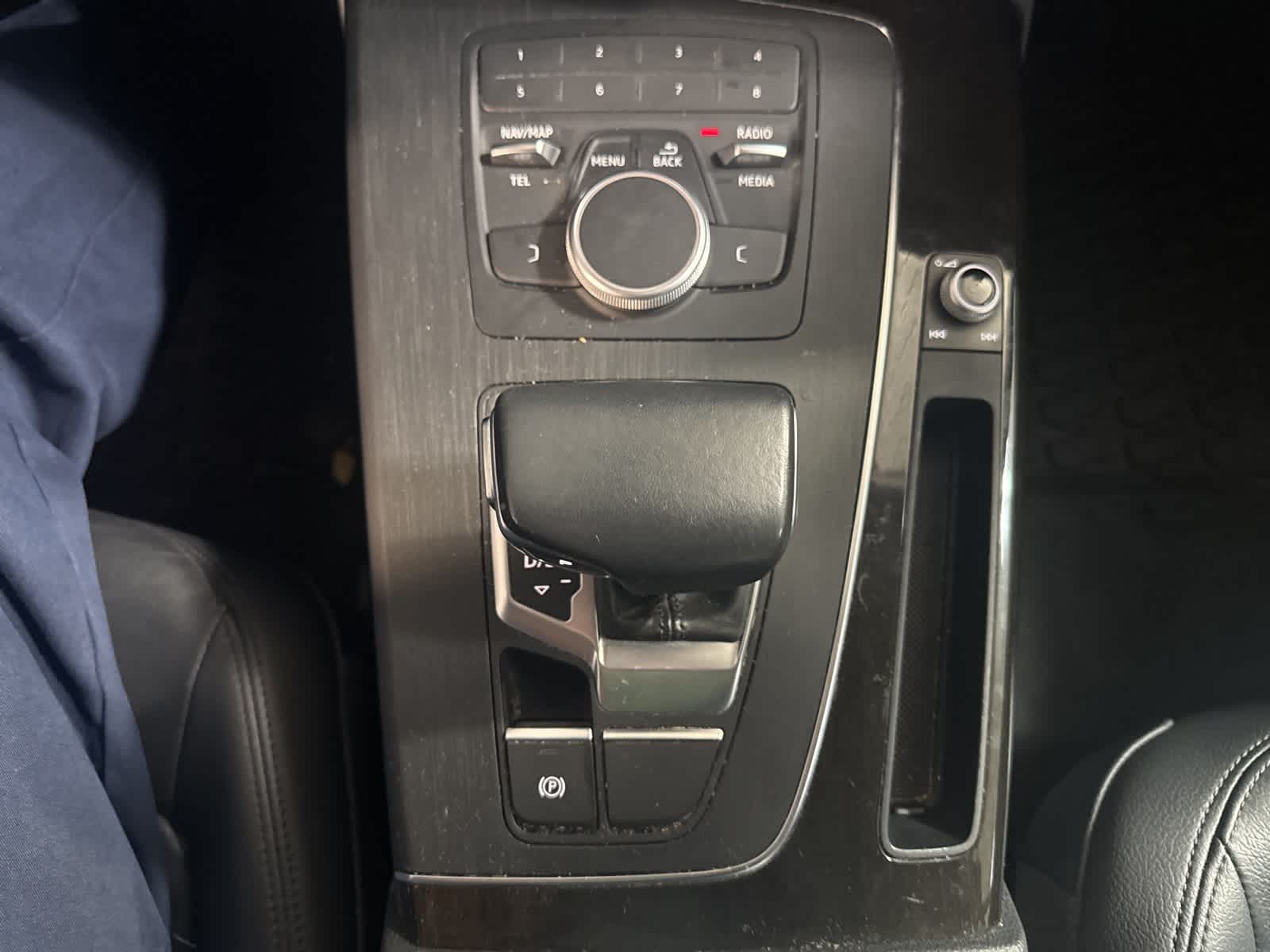 Thumbnail: 2020 Audi Q5 - 28