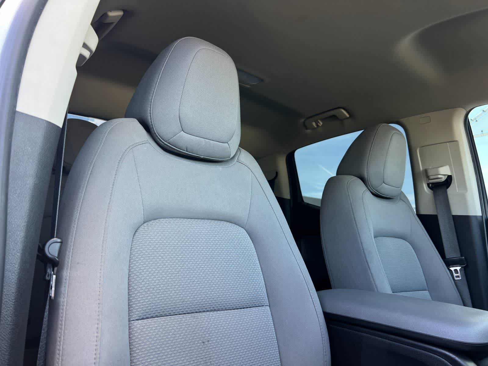 Thumbnail: 2019 Chevrolet Colorado - 17