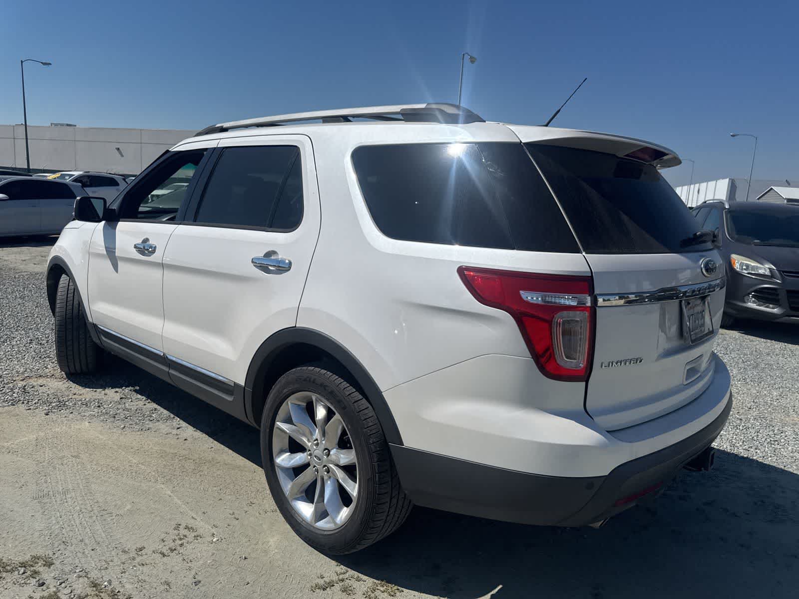 Thumbnail: 2013 Ford Explorer - 7