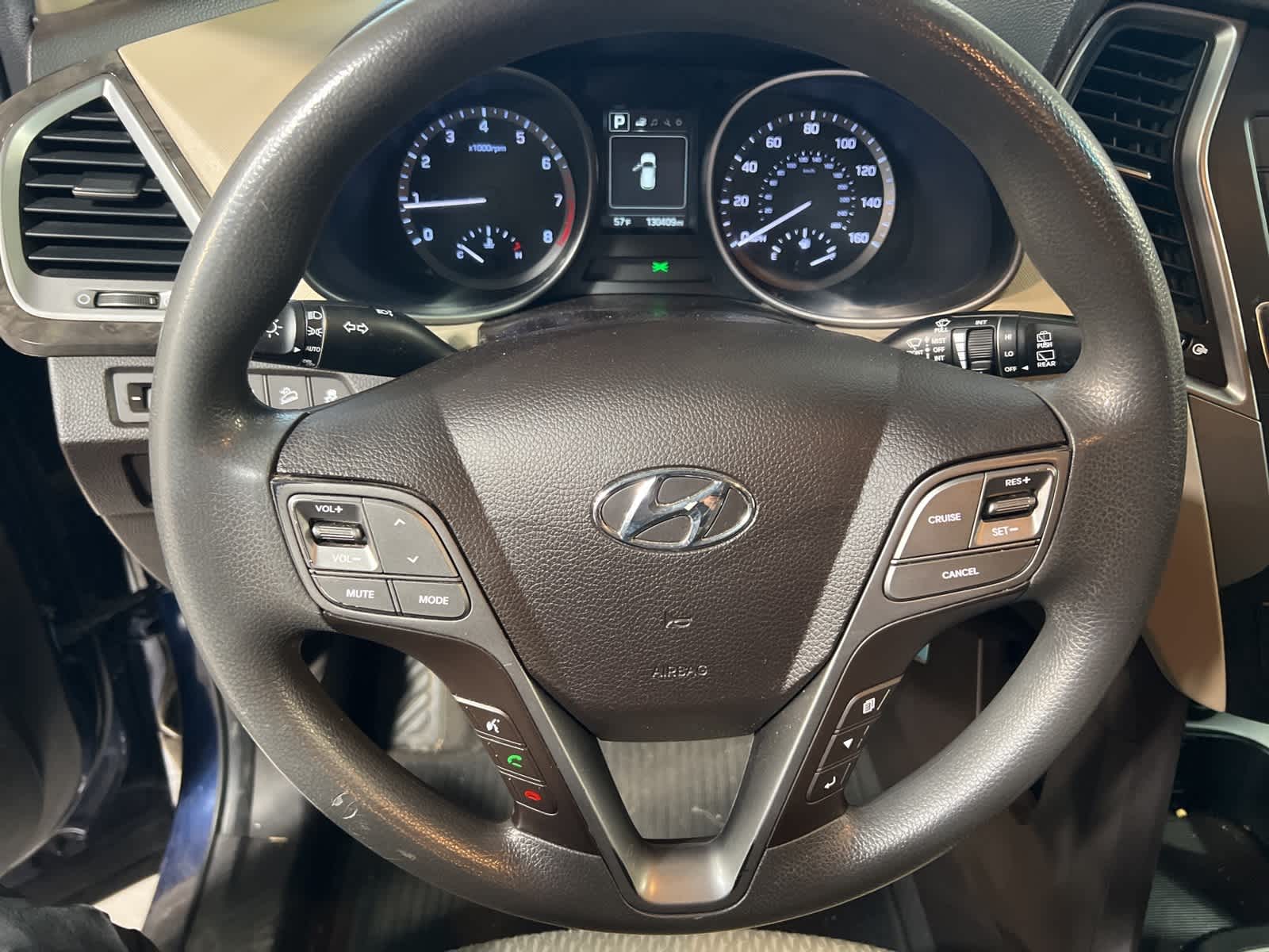Thumbnail: 2017 Hyundai Santa Fe - 29