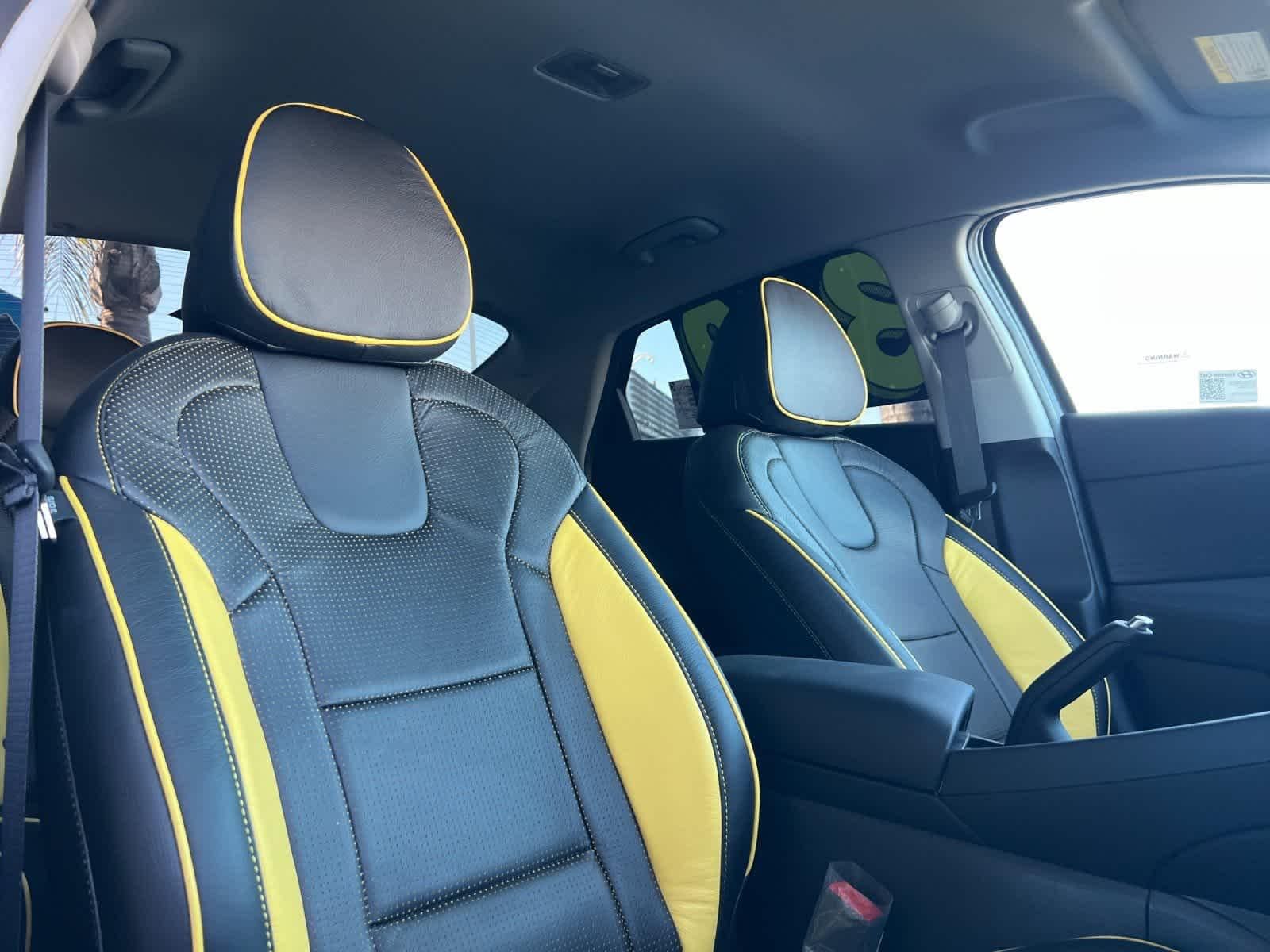 Thumbnail: 2025 Hyundai Elantra - 17