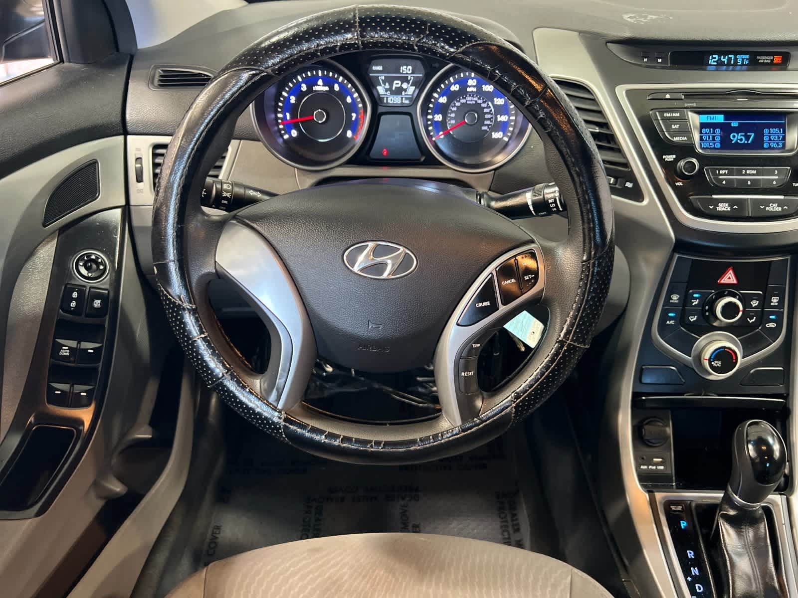 Thumbnail: 2016 Hyundai Elantra - 14